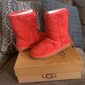 UGG Australia Coral Short.